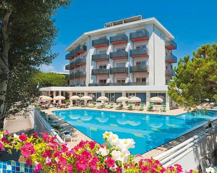 Hotel Gimm Bibione Exterior photo